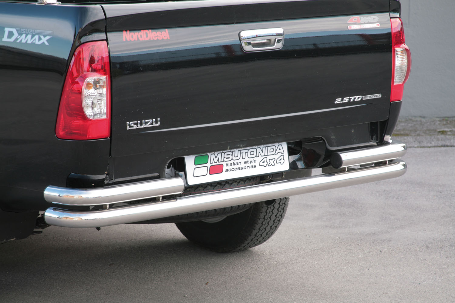 PARE CHOC ARRIERE DOUBLE TUBES INOX Ø63 ISUZU D-MAX 2007/2011