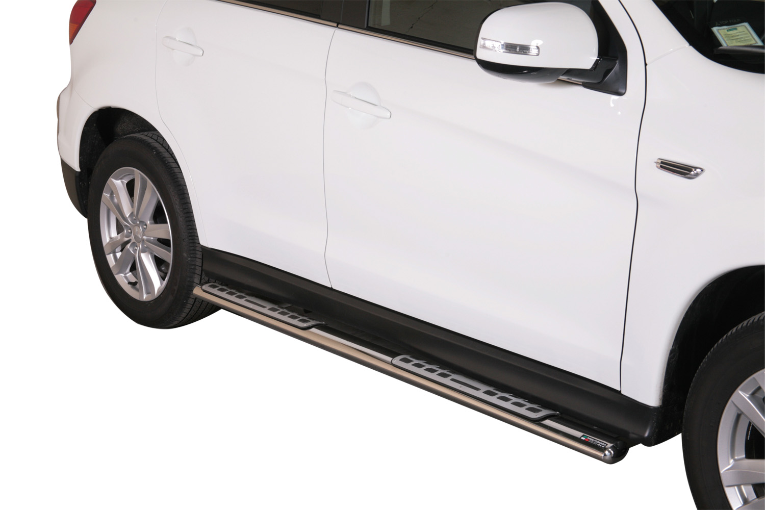 TUBES MARCHE PIEDS OVALE INOX  DESIGN MITSUBISHI PAJERO 5 PORTES 2007+