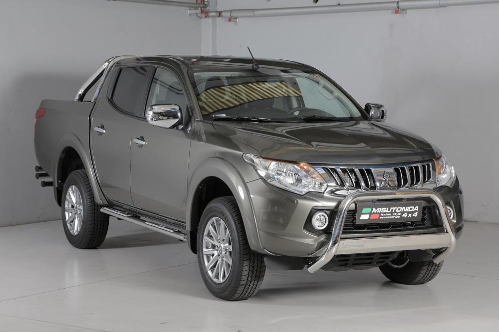 TUBES MARCHE PIEDS OVALE INOX DESIGN MITSUBISHI L200 / FIAT FULLBACK DOUBLE CAB 2016+