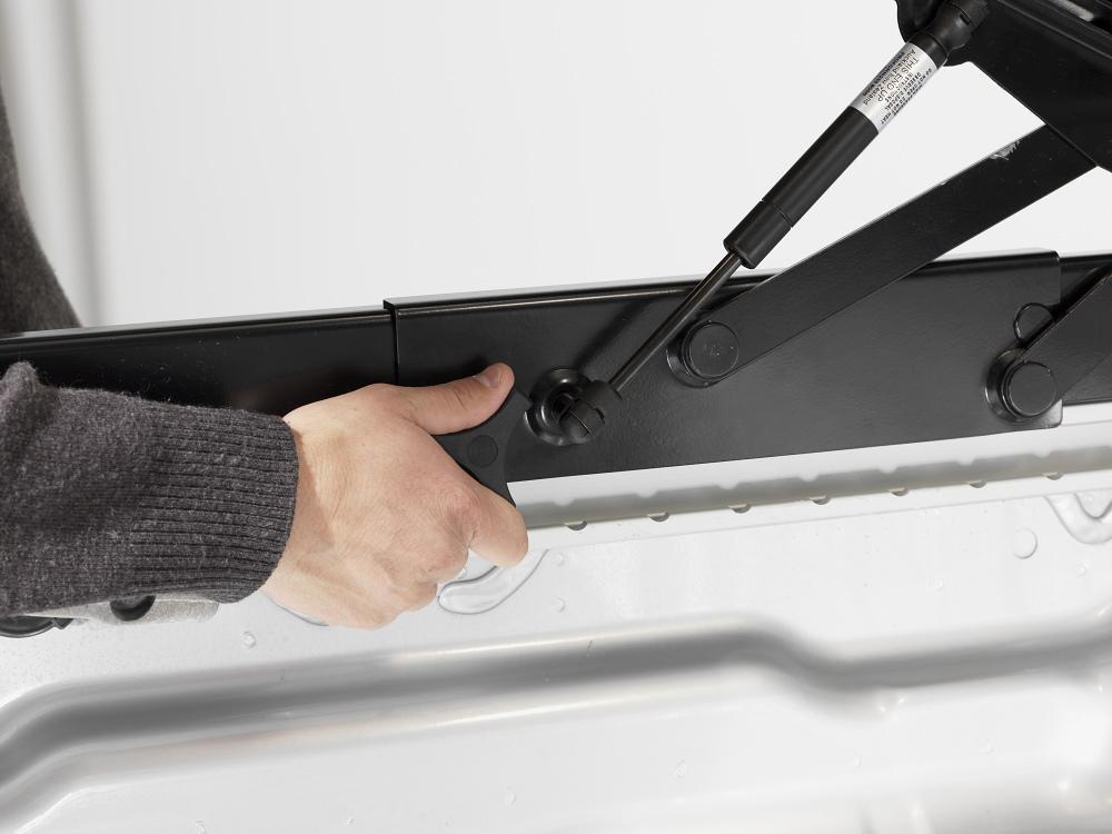 TONNEAU COVER ALU THERMOLAQUE NOIR FORD RANGER SUPER CAB 2012+