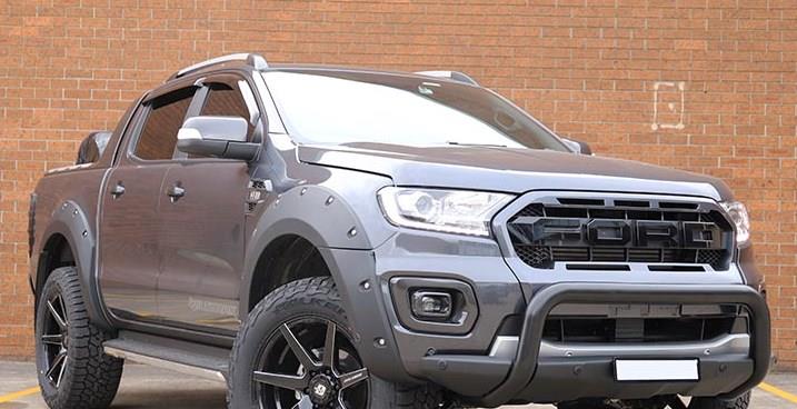 ELARGISSEURS D'AILES FORD RANGER WILDTRAK (+XLT) 2019/2023 - DOUBLE/SUPER CAB - BOULONS APPARENTS