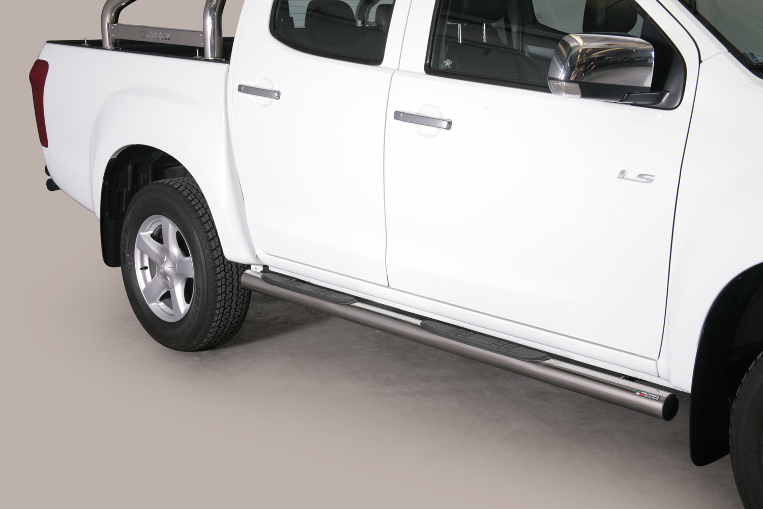 TUBES MARCHE PIEDS INOX  Ø 76 ISUZU DMAX 2012/2020 DOUBLE CAB