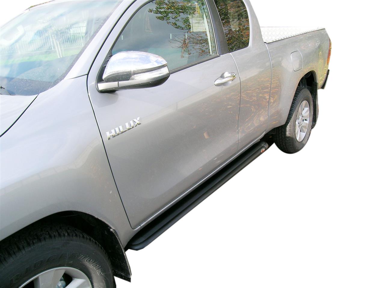 MARCHE PIEDS ALU NOIR S50 TOYOTA HILUX 2016+ EXTRA CABINE