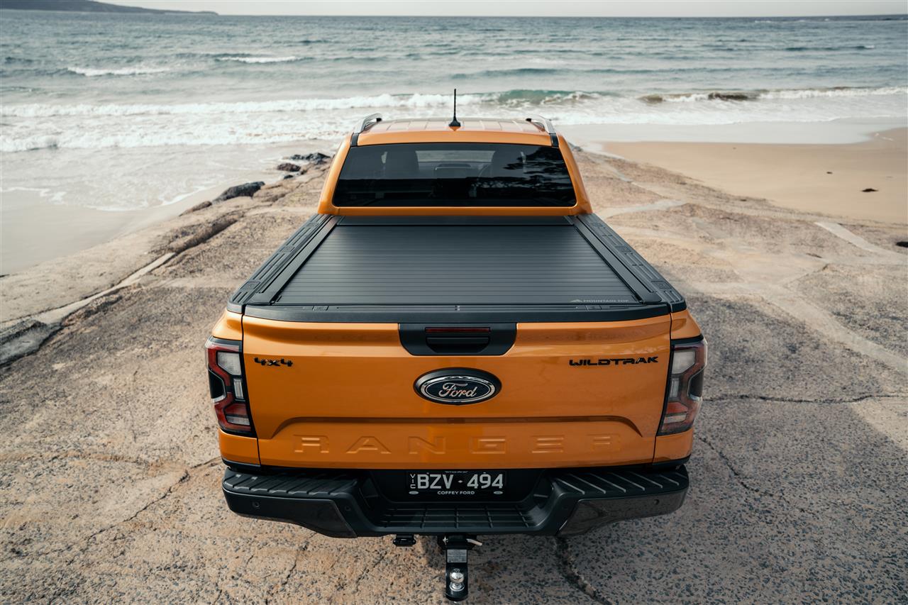 ROLL COVER EVOmanuel MOUNTAIN TOP NOIR FORD RANGER/ VOLKSWAGEN AMAROK 2023+ DOUBLE CABINE