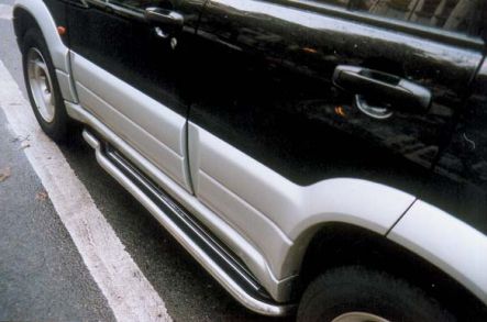 MARCHE-PIEDS INOX Ø50 SUZUKI GRAND VITARA 2005/2009 5 PORTES