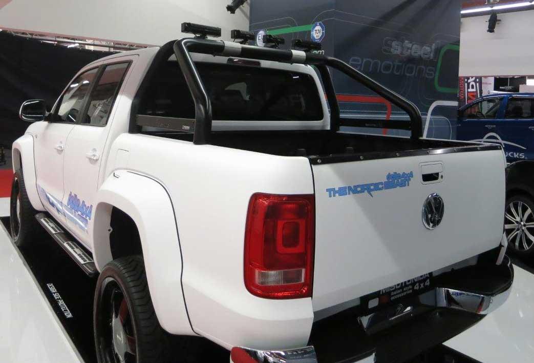 ROLL BAR INOX DBL TUBE INOX Ø 76 NOIR VW AMAROK (bord benne) 2010+