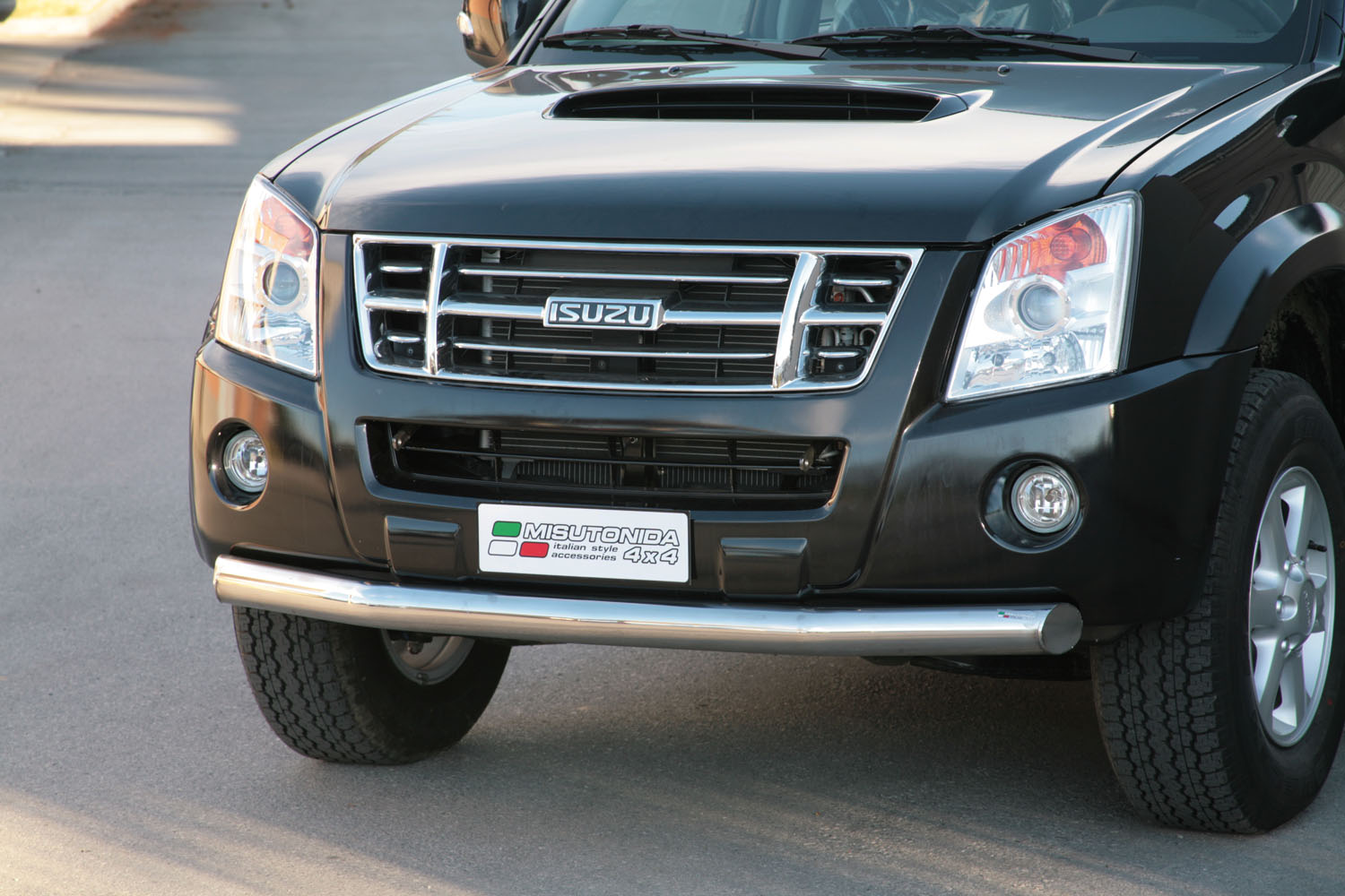 TUBE PROTECTION AVANT INOX Ø 76 ISUZU DMAX 2007/2011