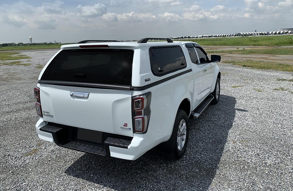HARD TOP SLINE ISUZU DMAX 2020/2024 CREW CAB VITRES PAPILLONS BLANC 527