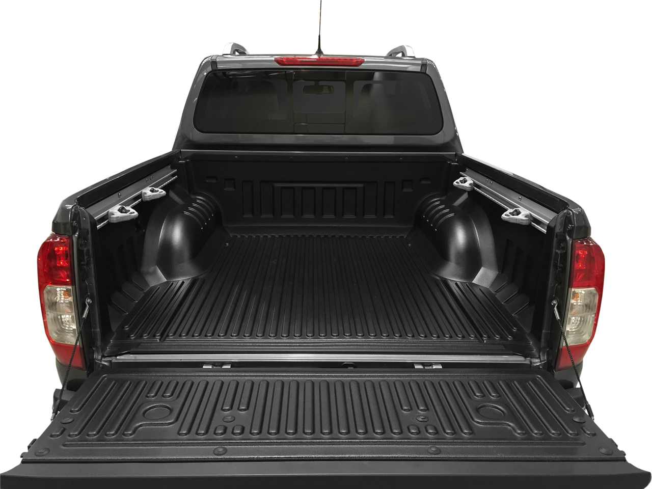 BEDLINER NISSAN NP300 2016+ DOUBLE CAB (SANS REBORDS)