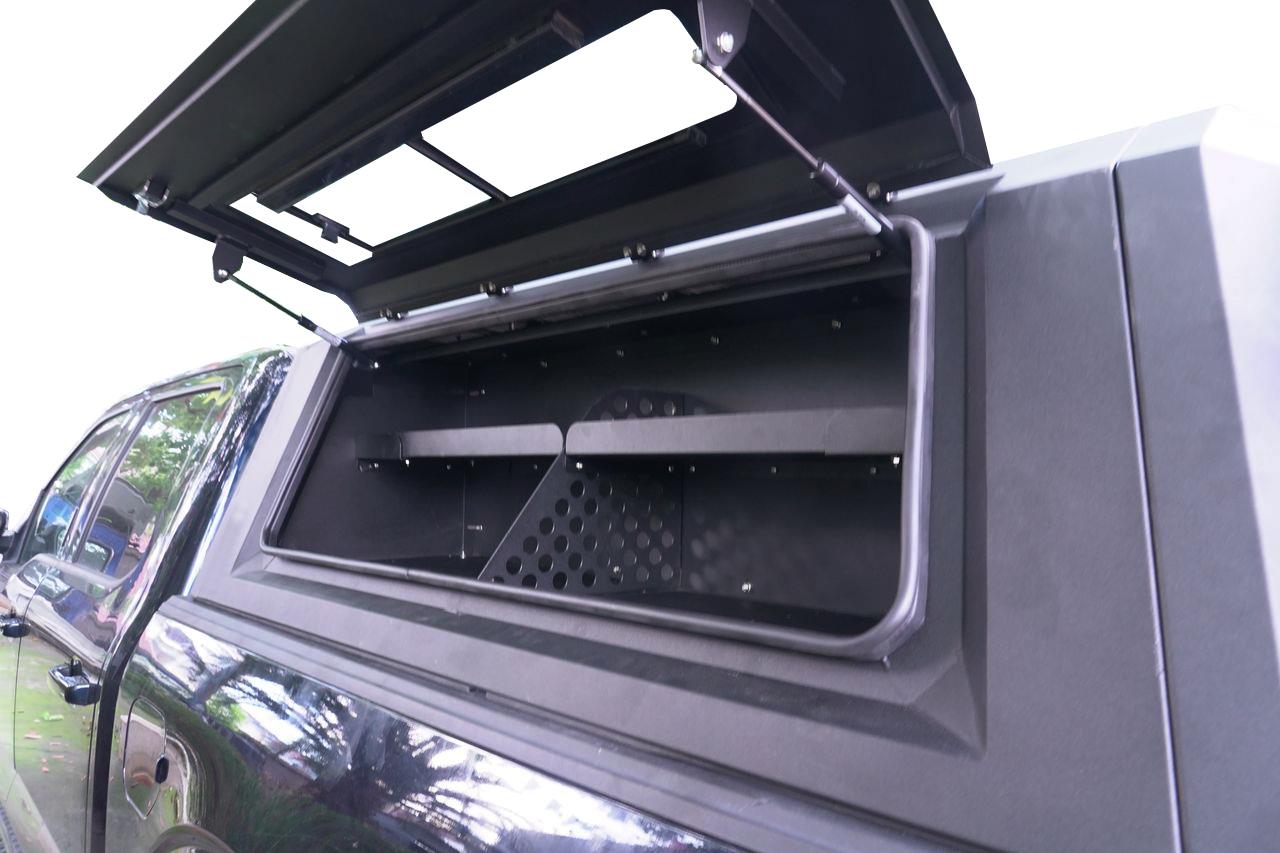 BOITE DE RANGEMENT COTE GAUCHE DOUBLE CABINE HARD TOP ALUMINIUM UPSTONE